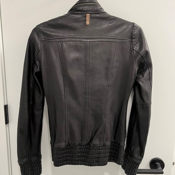 Mackage Leather Jacket Black XXS Aritzia Bomber Hidden Hood - Picture 3 of 6